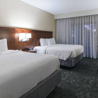 Courtyard by Marriott Denver Central Park