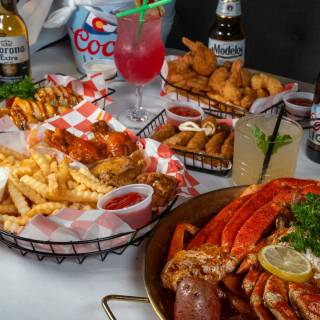 Wings Pier Seafood & Wings