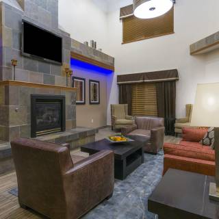 Best Western Plus Gateway Inn & Suites