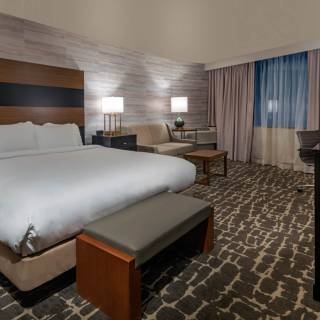 DoubleTree by Hilton Hotel Denver-Aurora