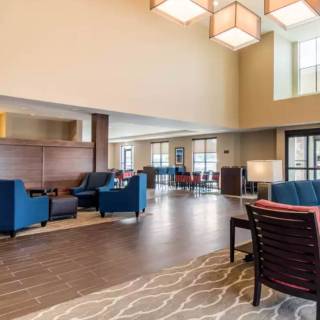 Comfort Suites Denver near Anschutz Medical Campus