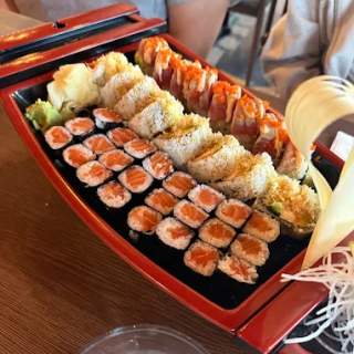 Japon Sushi & Asian Cuisine