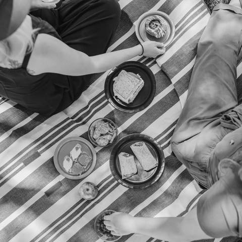 Family picnics under sun