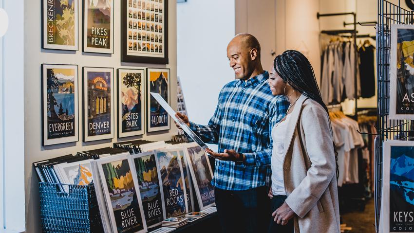 A couple shopping at The Local at Southlands in Aurora Colorado